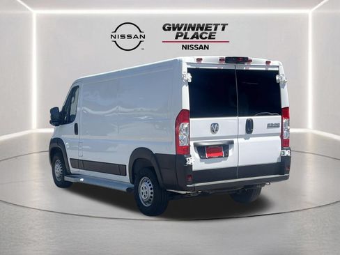 Used 2025 RAM ProMaster 2500 w/ U-Haul Equipment Group FWD image 22
