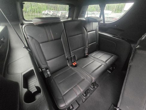 Used 2021 Chevrolet Suburban RST w/ Luxury Package AWD/4WD image 28