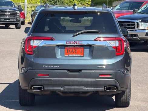 Used 2020 GMC Acadia SLT AWD/4WD image 6