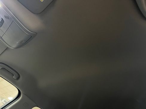 Used 2018 Chevrolet Equinox LT image 25