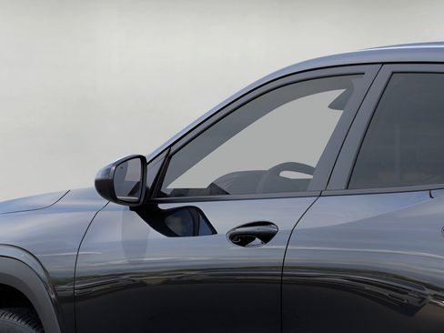 New 2026 Chevrolet Trax LS w/ LS Convenience Package FWD image 12