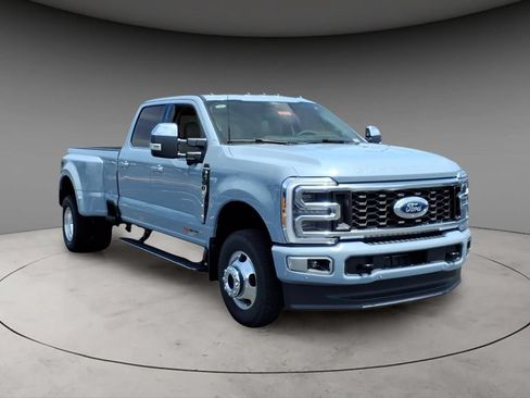 New 2026 Ford F350 Platinum w/ Platinum Plus Package AWD/4WD image 14