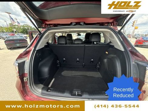 Used 2022 Jeep Compass Latitude w/ Sun and Sound Group AWD/4WD image 26