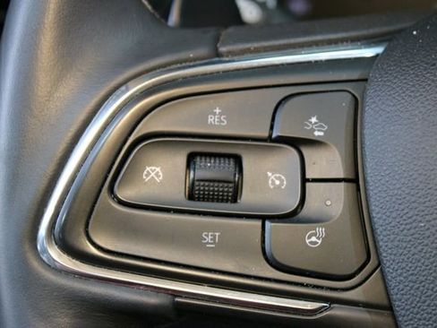 Used 2023 Buick Envision Essence FWD image 22