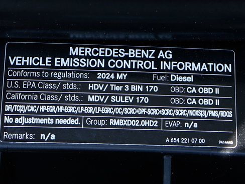 Used 2024 Mercedes-Benz Sprinter 2500 w/ Acoustic Package image 16
