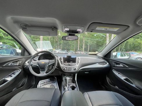Used 2019 Chevrolet Malibu LT FWD image 22