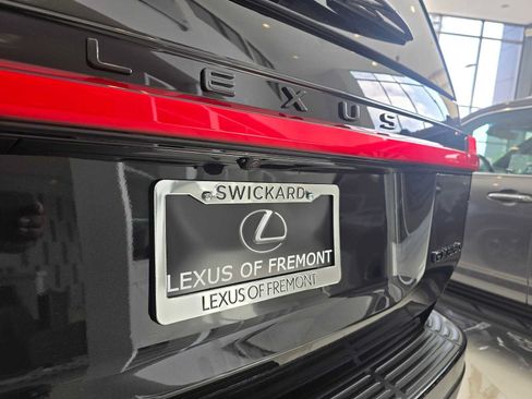 New 2026 Lexus GX 550 AWD/4WD image 13