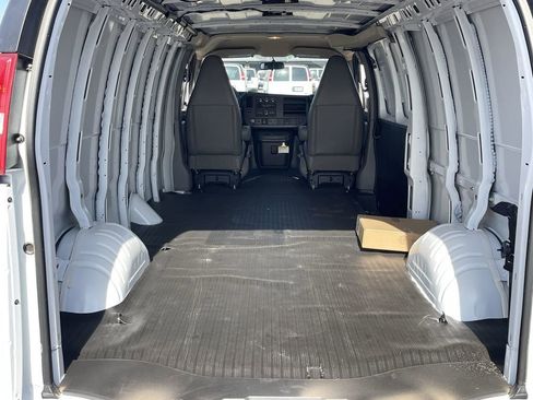 New 2025 GMC Savana 2500 Extended w/ Driver Convenience Package RWD image 25