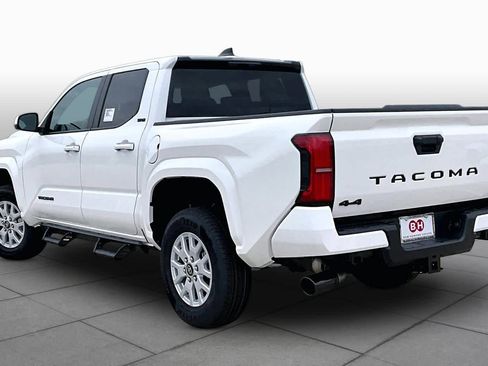 New 2026 Toyota Tacoma SR5 AWD/4WD image 12