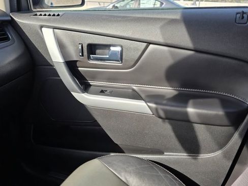 Used 2014 Ford Edge Sport w/ Vision Package image 19