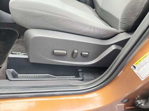 Used 2017 Ford Escape SE image 35