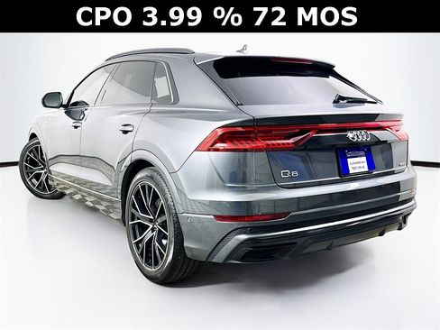 Used 2023 Audi Q8 Prestige w/ Prestige Package image 6
