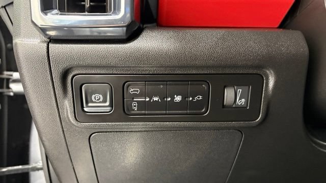Used 2026 GMC Hummer EV 3X w/ Carbon Fiber Edition Package AWD/4WD image 35