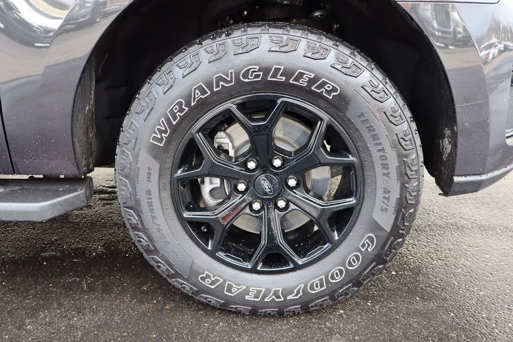 Used 2024 Ford Expedition Timberline AWD/4WD image 16