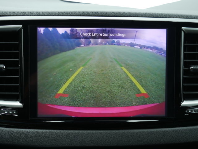 Used 2025 Chrysler Pacifica Select FWD image 5