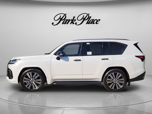 New 2026 Lexus LX 700h Luxury AWD/4WD image 2