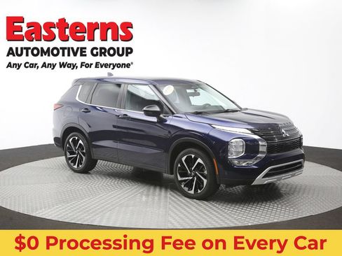 Used 2022 Mitsubishi Outlander SE AWD/4WD image 38
