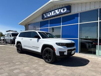 Used 2023 Jeep Grand Cherokee L Laredo AWD/4WD video 1