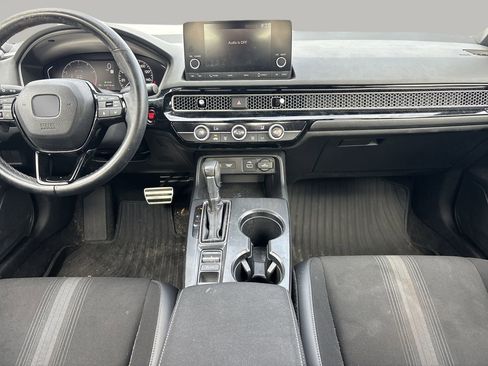 Used 2023 Honda Civic Sport image 9