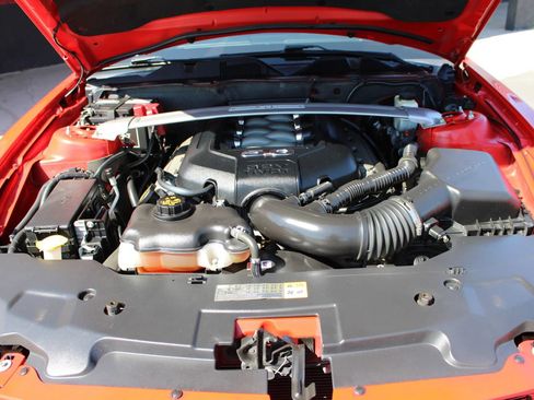 Used 2012 Ford Mustang GT Premium RWD image 24