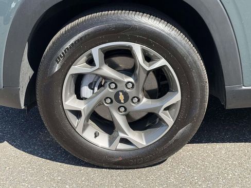 Used 2026 Chevrolet Trax LT w/ Driver Confidence Package FWD image 7