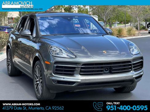 Used 2019 Porsche Cayenne S AWD/4WD image 1