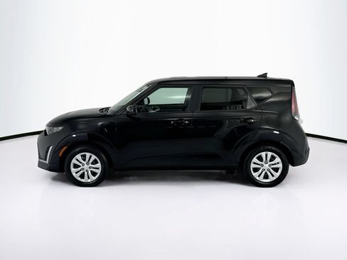Used 2023 Kia Soul LX FWD image 8