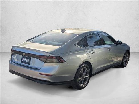 Used 2024 Honda Accord EX image 5