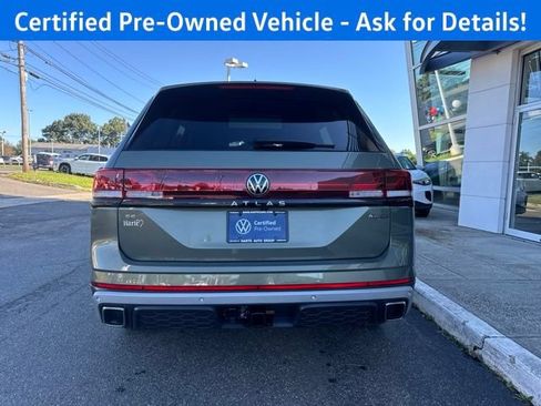 Certified 2026 Volkswagen Atlas Peak Edition AWD/4WD image 8