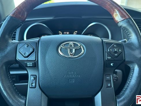 Used 2019 Toyota Sequoia Platinum AWD/4WD image 29