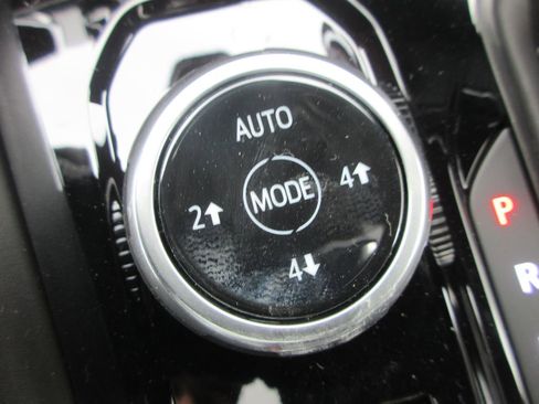 New 2026 GMC Canyon Denali image 19