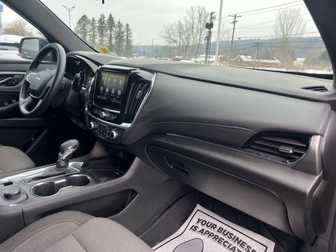 Certified 2023 Chevrolet Traverse LT image 28