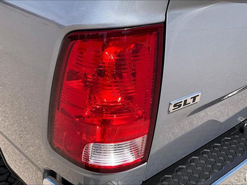 Used 2022 RAM 1500 Classic SLT w/ Electronics Group AWD/4WD image 24