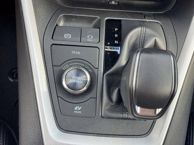 Certified 2024 Toyota RAV4 XSE w/ Advanced Technology Package AWD/4WD image 33