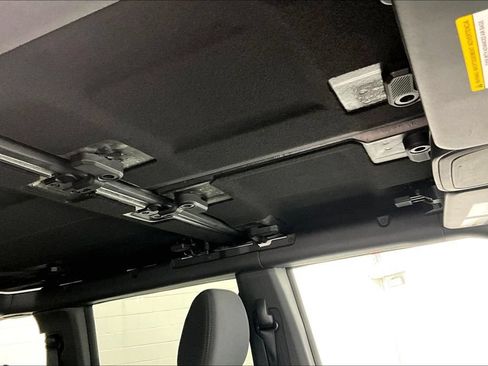 Used 2025 Ford Bronco Big Bend AWD/4WD image 21