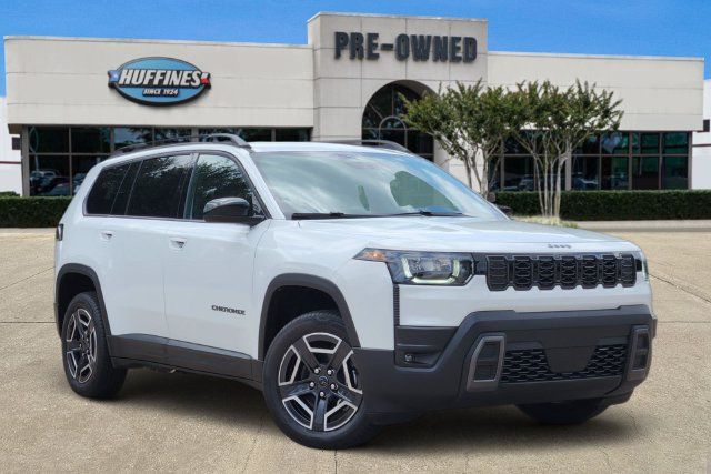 Certified 2026 Jeep Cherokee Laredo AWD/4WD image 1