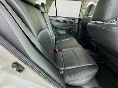 Used 2015 Subaru Outback 2.5i Limited AWD/4WD image 44