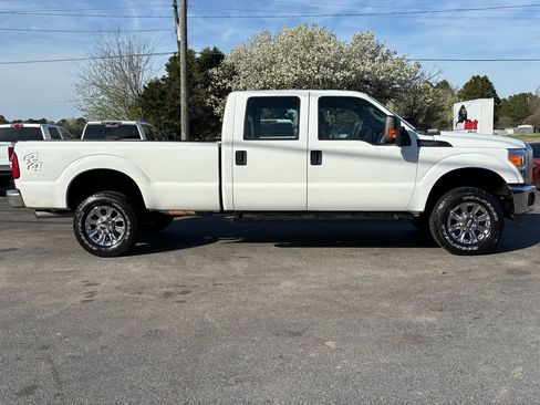 Used 2015 Ford F250 XL w/ Power Equipment Group image 4