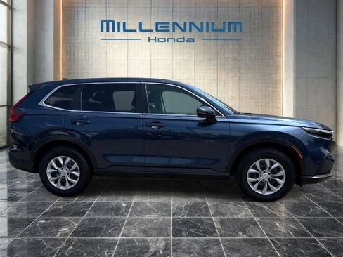 Used 2024 Honda CR-V LX image 6