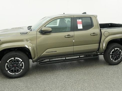 New 2026 Toyota Tacoma TRD Sport image 6