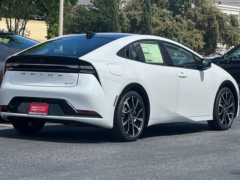New 2026 Toyota Prius Plug-In Hybrid image 3