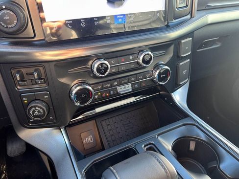 New 2025 Ford F150 Platinum image 27