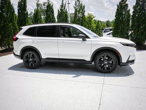 Used 2026 Honda CR-V Sport Touring image 11
