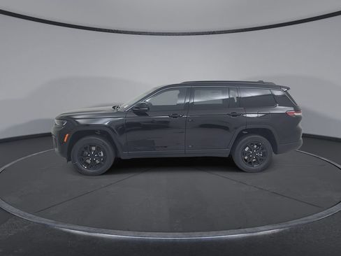 New 2026 Jeep Grand Cherokee L 4WD image 10
