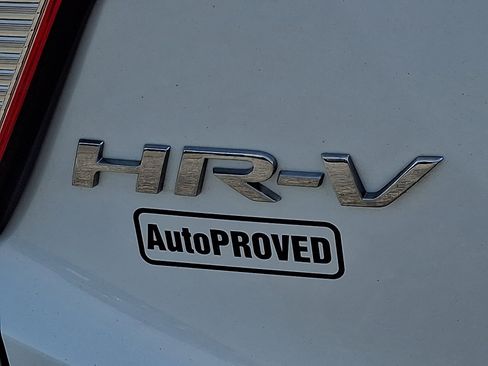 Used 2022 Honda HR-V LX image 29