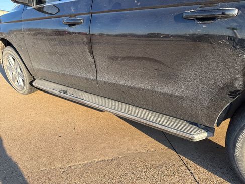 Used 2021 Ford Expedition Max XLT image 11