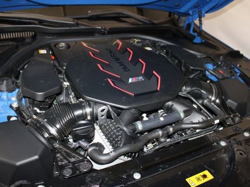 Used 2026 BMW M5 w/ Carbon Package AWD/4WD image 38