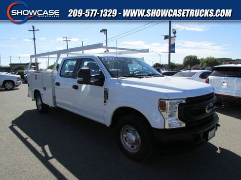 Used 2022 Ford F250 XL w/ Power Equipment Group RWD image 1