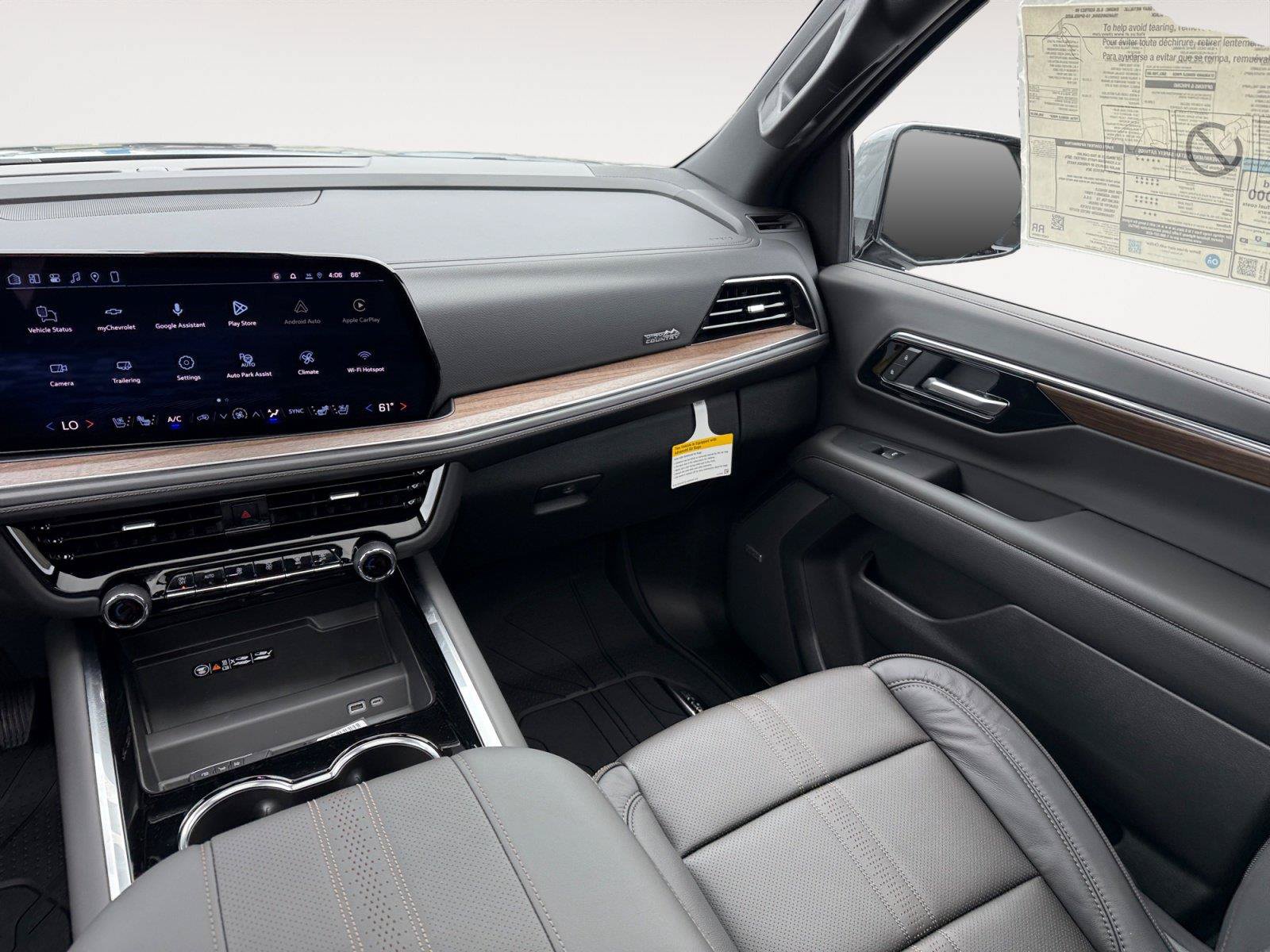 New 2026 Chevrolet Tahoe High Country AWD/4WD image 12