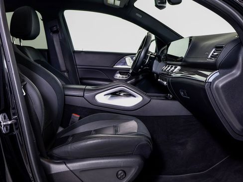 Used 2024 Mercedes-Benz GLE 53 AMG 4MATIC Coupe image 9